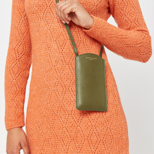 London Phone Case Fern Pebble