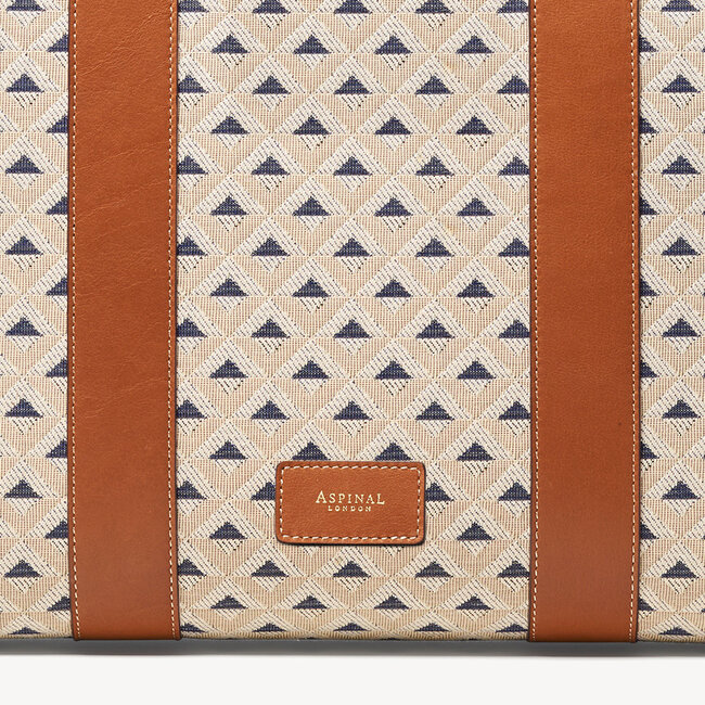 Henley Tote Jacquard Canvas & Smooth Tan