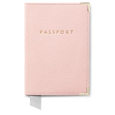 Passport Cover in Bloomsbury Small Grain Pebble