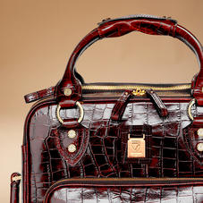 Ladies’ Travel Bags