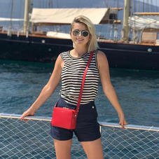 Camera Bag in Deep Shine Penelope Pink Small Croc