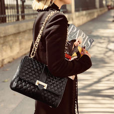 Large Lottie Bag in Black Quilted Kaviar