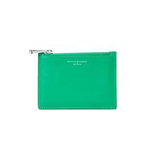 Small Essential Flat Pouch in Smooth Grass Green
