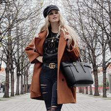 Midi Marylebone Tech Tote in Black Pebble