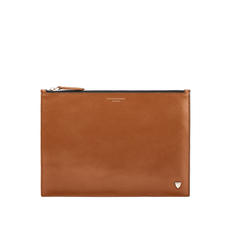 Mount Street Flat Pouch in Smooth Tan