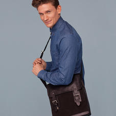 Small Shadow Messenger in Brown Nubuck