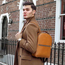 Medium Mount Street Backpack in Smooth Tan