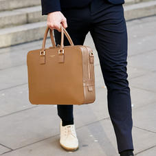 Small Mount Street Laptop Bag in Smooth Tan
