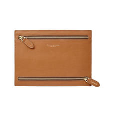 Multi Currency Wallet in Smooth Tan